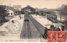 51 - CHALONS SUR MARNE - SAN42400 - Intérieur De La Gare - Train - Châlons-sur-Marne
