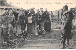 56 - COETQUIDAN - SAN37576 - Les Prisonniers Allemands En Bretagne - Au Camp - L'heure Des Achats - Guer Cötquidan