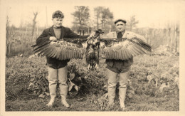 Le Croisic * RARE Carte Photo * Retour De Chasse Au Vautour , Chasseurs * Hunt Hunting * 1952 - Le Croisic