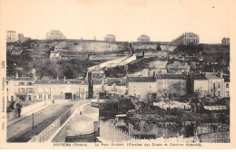 86 - POITIERS - SAN44190 - Le Pont Joubert - L'Escalier Des Dunes Et Caserne Abboville - Poitiers