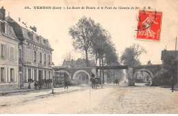 27 - VERNON - SAN54271 - La Route De Rouen Et Le Pont Du Chemin De Fer - Vernon