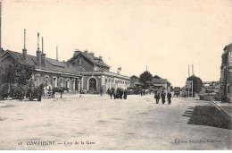 60 - COMPIEGNE - SAN54526 - Cour De La Gare - Compiegne