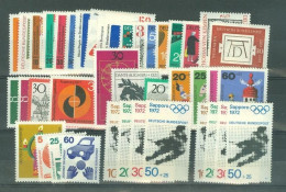 RFA  Annee Complete  1971  * *  TB   - Unused Stamps