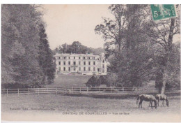 95 - PRES DE BEAUMONT SUR OISE - CHATEAU DE COURCELLES - VUE DE FACE - CHEVAUX DANS LE PARC - Beaumont Sur Oise