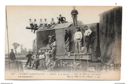 Postcard WW1 French 194mm Artillery Gun On Train Railway Carriage With Soldiers Crew Battle Of The Somme Unposted - Guerra 1914-18