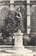 . 51 . CHÂLONS-sur-MARNE . Square De La Cathédrale . " Cloria Victis " . - Châlons-sur-Marne