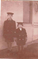 Petite Photo Originale 1933 - Enfants - Les Petits Gars De La Marine !! - Personas Anónimos