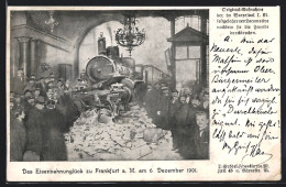 AK Frankfurt A. M., Eisenbahnunglück 1902, Im Wartesaal I. Klasse Festgefahrene Lokomotive  - Eisenbahnen