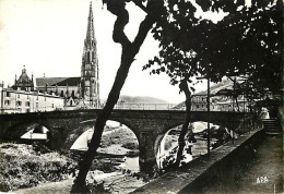 12 - Saint Afrique - Effet De Contrejour Sur L'Eglise Et Le Pont Routier De La Nationale 99 Franchissant La Sorgues - Me - Saint Affrique