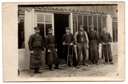 Groupe De Menuisiers. Carte Photo Non Située - Craft