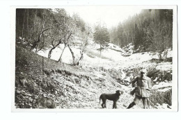 32397 - Chasseur Et Son Chien Dans La Neige à Identifier Carte Photo - Chasse