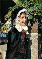 Folklore - Auvergne - Costume De Jeune Fille Du Bon Vieux Temps De Nos Grand-mères - CPM - Carte Neuve - Voir Scans Rect - Costumes