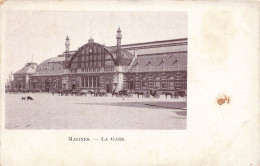 BELGIQUE - Malines - La Gare - Voitures - Vue Générale - Face à L'entrée - Animé - Carte Postale Ancienne - Malines