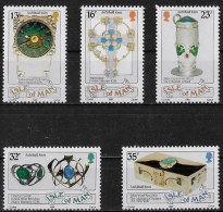 ILE DE MAN - ARTS - OEUVRES D'ARCHIBALD KNOX - N° 388 A 392 - NEUF** MNH - Other & Unclassified