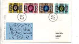 GB  FDC 1977 SILVER JUBILEE - 1971-80 Ediciones Decimal