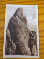 56 - CARNAC  - Menhir - Le Géant De Kermario - Dolmen & Menhirs