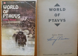 C1 Larry NIVEN - WORLD OF PTAVVS Ballantine 1966 First Envoi DEDICACE Signed PORT COMPRIS FRANCE - Sciencefiction