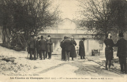 Les émeutes En Champagne - Ay- Les Autorités Sur Les Lieux - Maison De MM De Ayala "animés" - Ay En Champagne