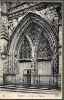 77 + MORET - Portail De L'Eglise - Moret Sur Loing