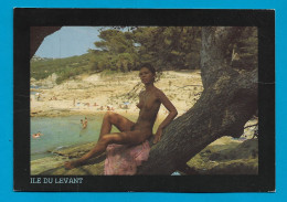 Ile Du Levant - Superbe Naturiste à La Plage Des Grottes (photographie Robert Vincent) - Other & Unclassified