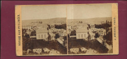 190424 - PHOTO STEREO PAPIER - VOYAGE AUX PYRENEES J ANDRIEU PARIS - BAGNERES DE BIGORRE Vue Prise De Lapeyrère - Photos Stéréoscopiques