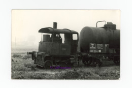 Photo Locotracteur Vapeur Sucrerie De Nangis Manoeuvre Wagon SNCF 1963 Seine Et Marne 77 France Locomotive Train Motrice - Treinen