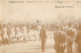 CPA / TURQUIE / CARTE PHOTO / CONSTANTINOPLE / PRESENTATION ARMISTICE CUP TO 19th BGDE: RFA 1922 / CONSTANTINOPLE - Turquie