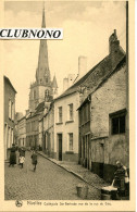 CPA - NIVELLES - COLLEGIALE STE GERTRUDE - VUE DE LA RUE DU COQ - Nivelles