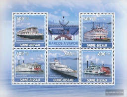 Guinea-Bissau 4521-4525 Sheetlet (complete. Issue) Unmounted Mint / Never Hinged 2009 Steamers - Guinea-Bissau
