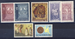 1977/78-Lussemburgo (MNH=**) 5 Serie 7 Valori Europa Monumenti,vedute,festival T - Altri & Non Classificati