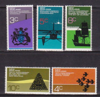 1972-Nuova Zelanda (MNH=**) S.5v."Commemorazioni Varie" - Otros & Sin Clasificación