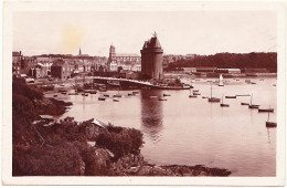 Saint-Servan - Le Port Saint-Père Et La Tour Solidor - Saint Servan