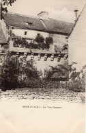 Besse - Les Vieux Remparts - Besse Et Saint Anastaise
