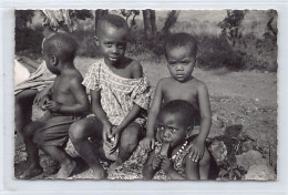 Missions Des Soeurs De La Sainte-Famille En Guinée - Groupe D'enfants - Ed. Mission  - Guinée