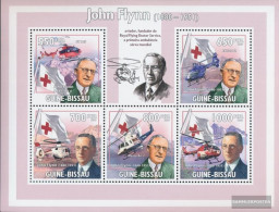 Guinea-Bissau 4515-4519 Sheetlet (complete. Issue) Unmounted Mint / Never Hinged 2009 John Flynn, Hubschrauber - Guinée-Bissau