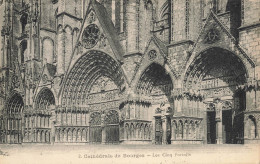 CPA Cathédrale De Bourges-Les Cinq Portails-2      L2869 - Bourges