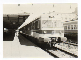 X1B83/ Foto Ulm Bahnhof Bahnsteig Lokomotive 1977 - Altri & Non Classificati