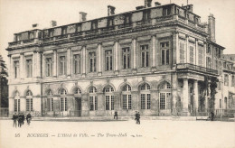 CPA Bourges-L'hôtel De Ville-95     L2869 - Bourges