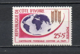 COTE D'IVOIRE N° 209    NEUF SANS CHARNIERE COTE 1.60€     CAMPAGNE CONTRE LA FAIM - Côte D'Ivoire (1960-...)