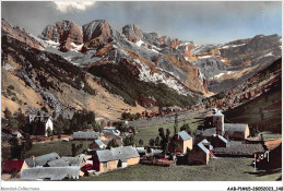 AABP1-65-0051 - Cirque De Gavarnie - Le Village Et Au Fond Le Massif Du Marbore Et Le Cirque - Gavarnie