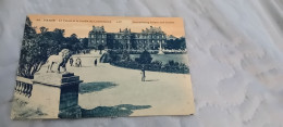 CARTOLINA PARIS- LE PALAIS ET LE JARDIN DU LUXEMBOURG- ANNI 20- FORMATO PICCOLO NON VIAGGIATA - Places, Squares