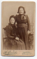 W8P17/ CDV Foto Zwei Alte Frauen Atelier A. Giesecke, Hannover Ca.1890 - Other & Unclassified