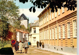 73945188 Trondheim_Trondhjem_Norge St Jorgensveita Var True Kirke I Bakgrunnen - Norvegia