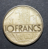 Pièce De 10 Francs Type Mathieu 1975 - Jeton Plastique école En Francs Années 70 - Coins School Token - Professionals / Firms