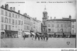 ADHP11-63-1046 - ISSOIRE - Place De La République Et Le Théâtre  - Issoire