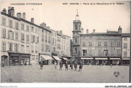 ADHP11-63-1044 - ISSOIRE - Place De La République Et Le Théâtre  - Issoire