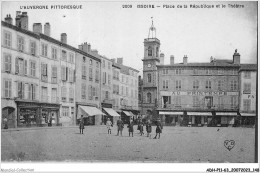 ADHP11-63-1038 - ISSOIRE - Place De La République Et Le Théâtre - Issoire