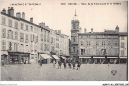 ADHP11-63-1039 - ISSOIRE - Place De La République Et Le Théâtre - Issoire