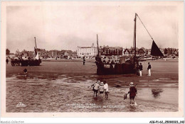 AIGP1-62-0072 - BERCK-PLAGE - La Plage - Le Casino Et L'esplanade - Berck