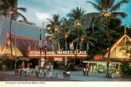 73881932 Waikiki_Honolulu_Hawaii_USA Evening At International Market Place - Autres & Non Classés